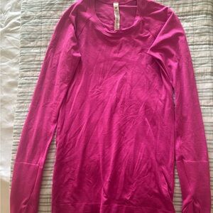 Women's Pink Swiftly Tech